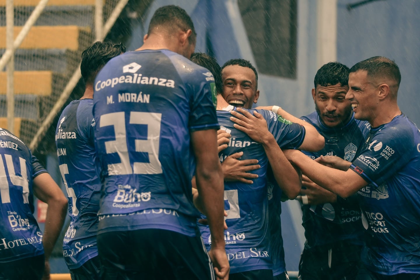 El Municipal de Pérez Zeledón se ha acostumbrado a sonreír.