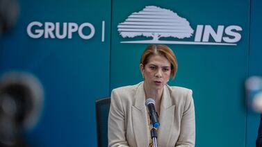 Mónica Araya, expresidenta del INS, enojó a los diputados