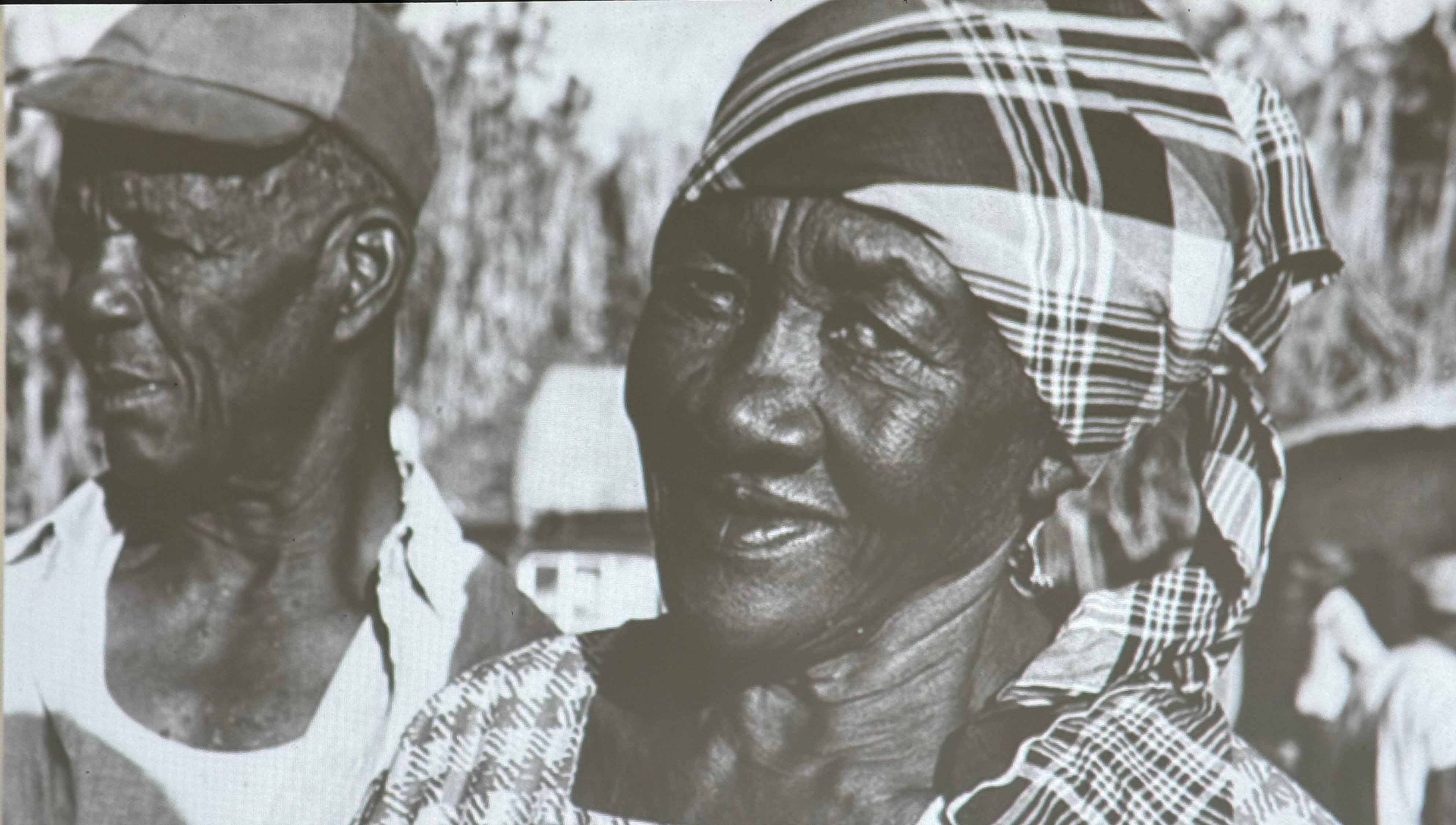 La muestra “Orgullo y dignidad Afrodescendiente” reúne fotografías, libros y memoria histórica como parte del 28 Festival de la Diáspora Africana.