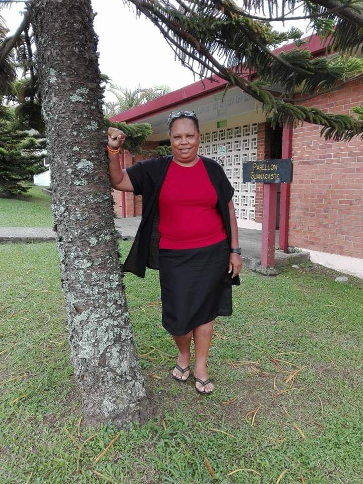 Jeison Arturo Calderón Smith, de 23 años, se despidió con su mamá Nanny Smith por medio de una carta, antes de ser asesinado en Limoncito de Limón. Foto: Cortesía Nanny Smith