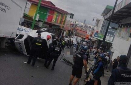 Fallecidos accidente de tránsito en San José. Foto cortesía.