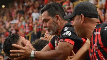 Jonathan Moya envía un sentido consejo salido del corazón por el Día del Padre