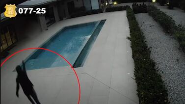 Cámara grabó momento en el que maleantes balearon a francés dueño de lujosa casa en Guanacaste