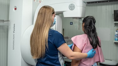 Hospital de Guápiles ofrece mamografías gratis para prevenir el cáncer de mama