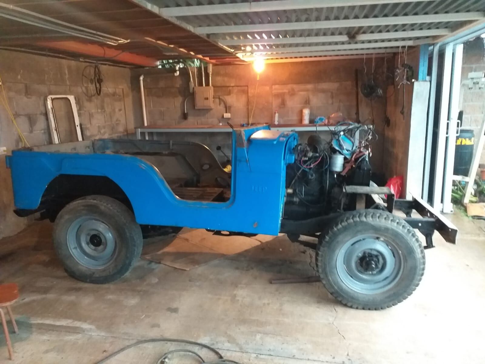 Jeep CJ5 del año 64, propiedad de doña Viviana Chaves. Cortesía.