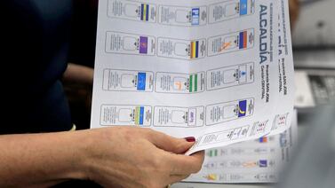 Menores de 50 años tienen gran poder del voto en este país