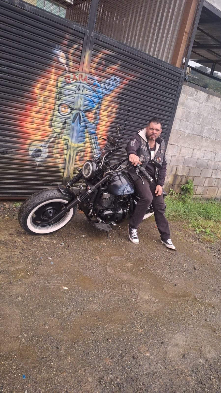 Marcos Barboza Fallas es el dueño de una Suzuki Intruder 1500 cc modelo 2001, Foto: Cortesía moto pandillera