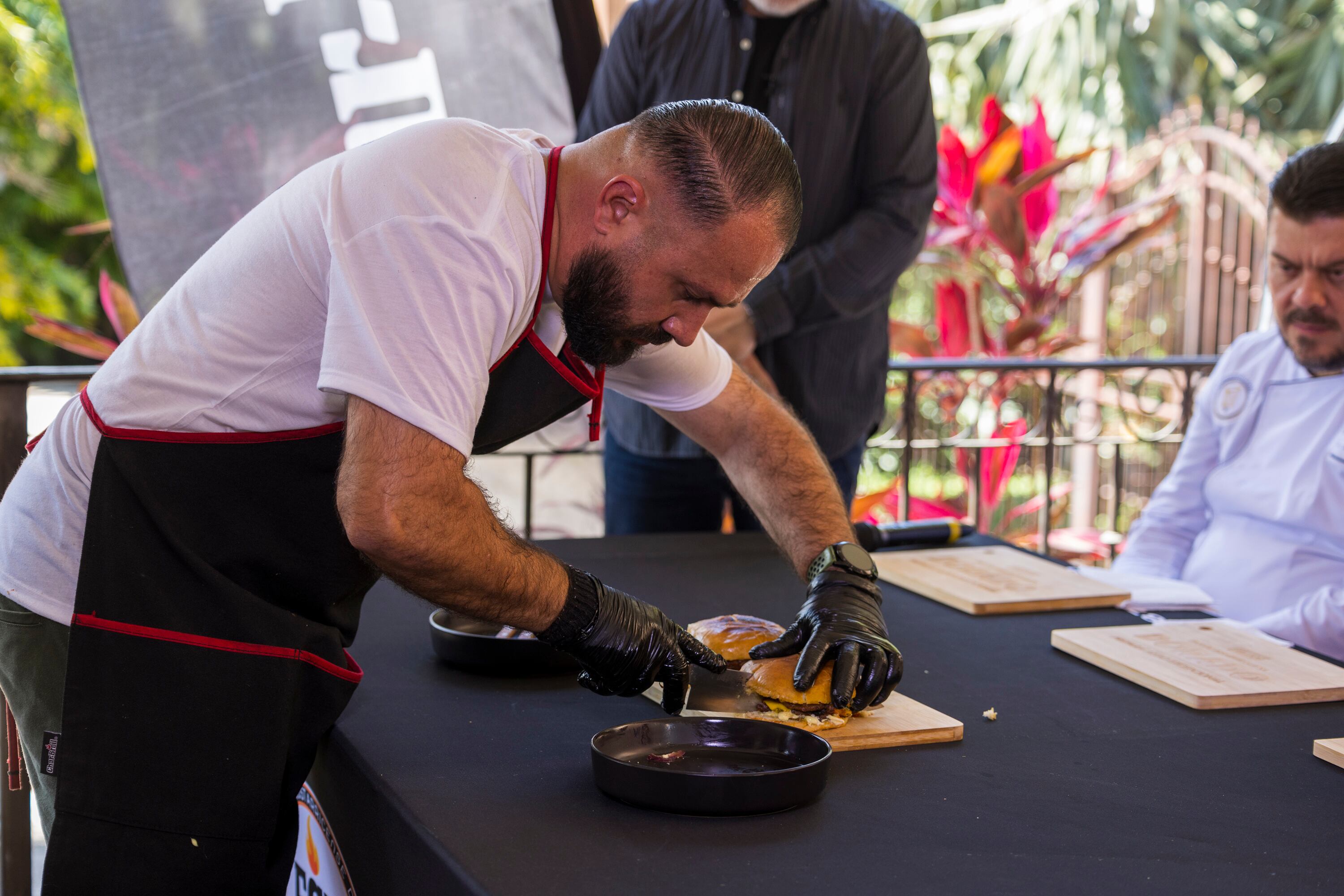 24/10/2024, San José, Santa Ana, grabación del Reality Show de La Teja, que se llama Guerra de Hamburguesas.