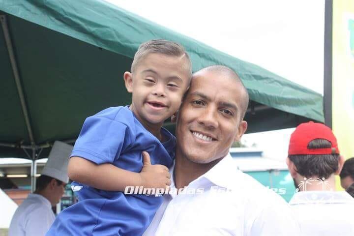 Kendrick Vargas, niño síndrome de down pide un parlante a Santa Claus