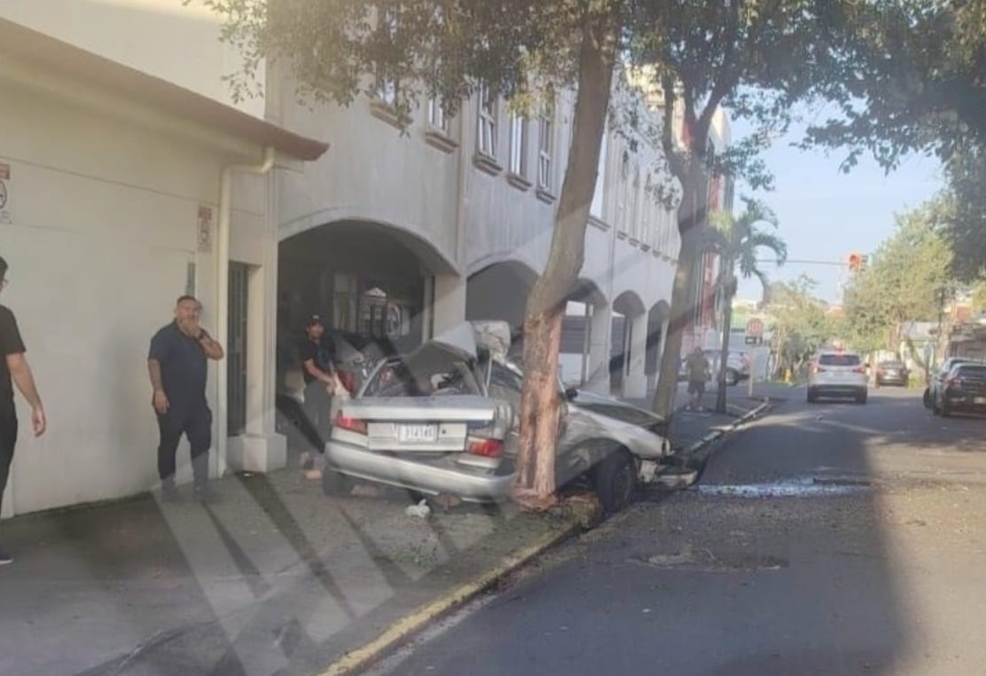 Hombre muere en aparatoso accidente de tránsito en San José. Foto ANI.