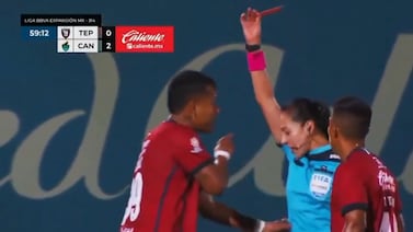 Escándalo en México: exjugador de Herediano y Cartaginés empuja a una árbitra en pleno partido