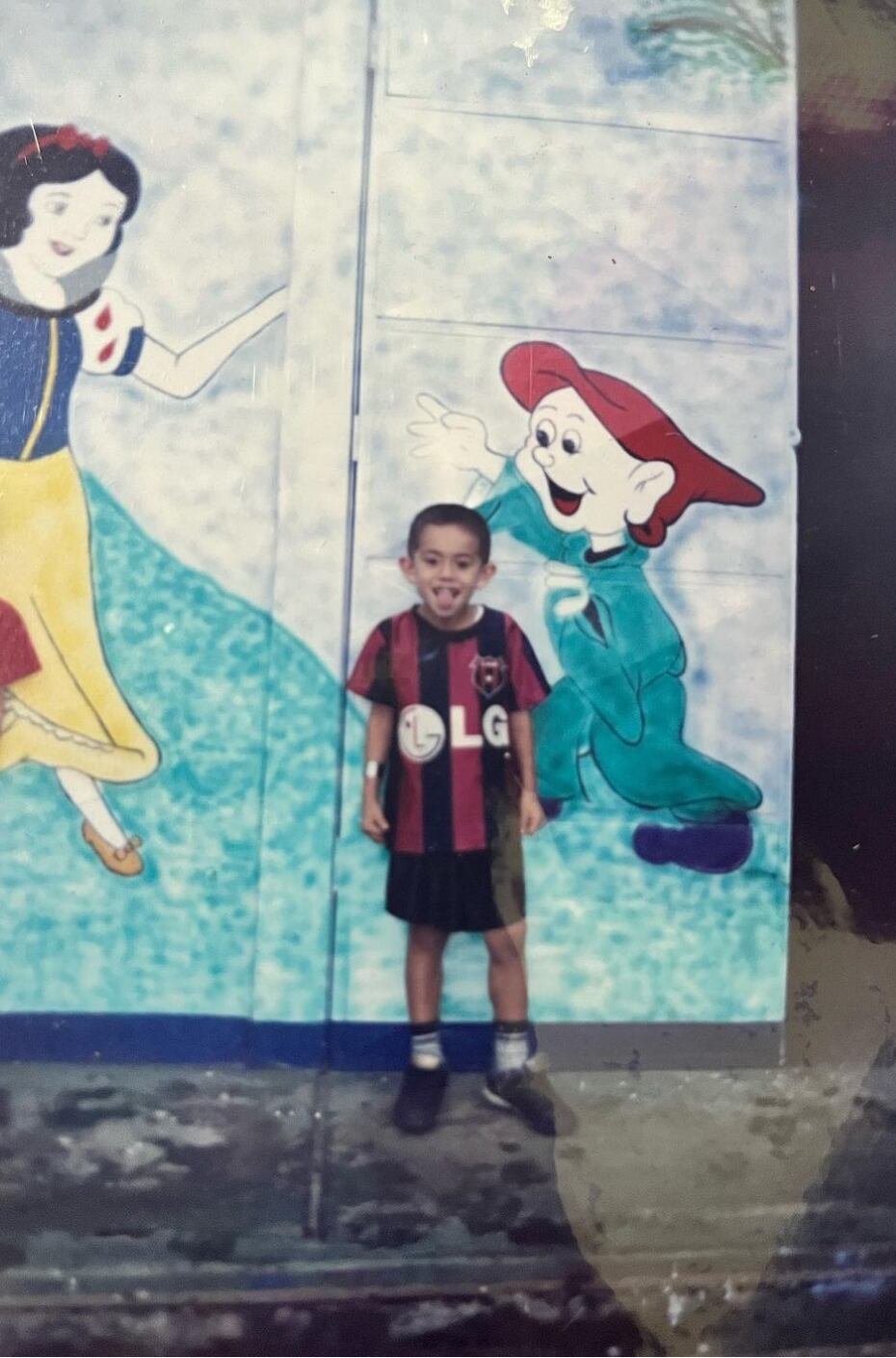 Kevin Cabezas aún no puede creer que sea futbolista de Liga Deportiva Alajuelense, su equipo de siempre.