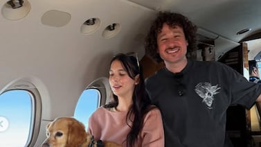 Novia de Luisito Comunica pasó una “vergüenza” en nuestro país