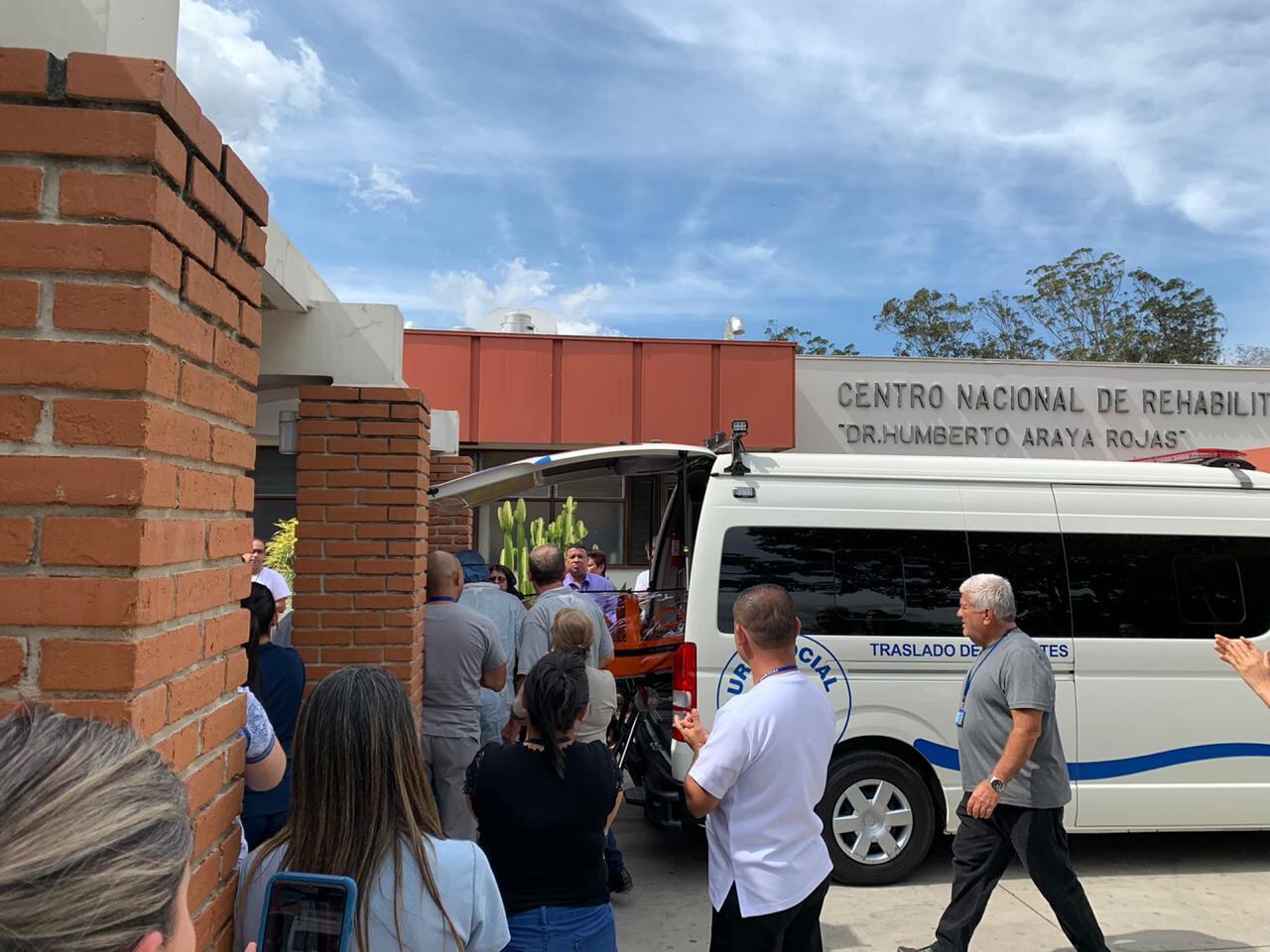 ¡Ingresa el primer paciente al Hospital del Coronavirus!