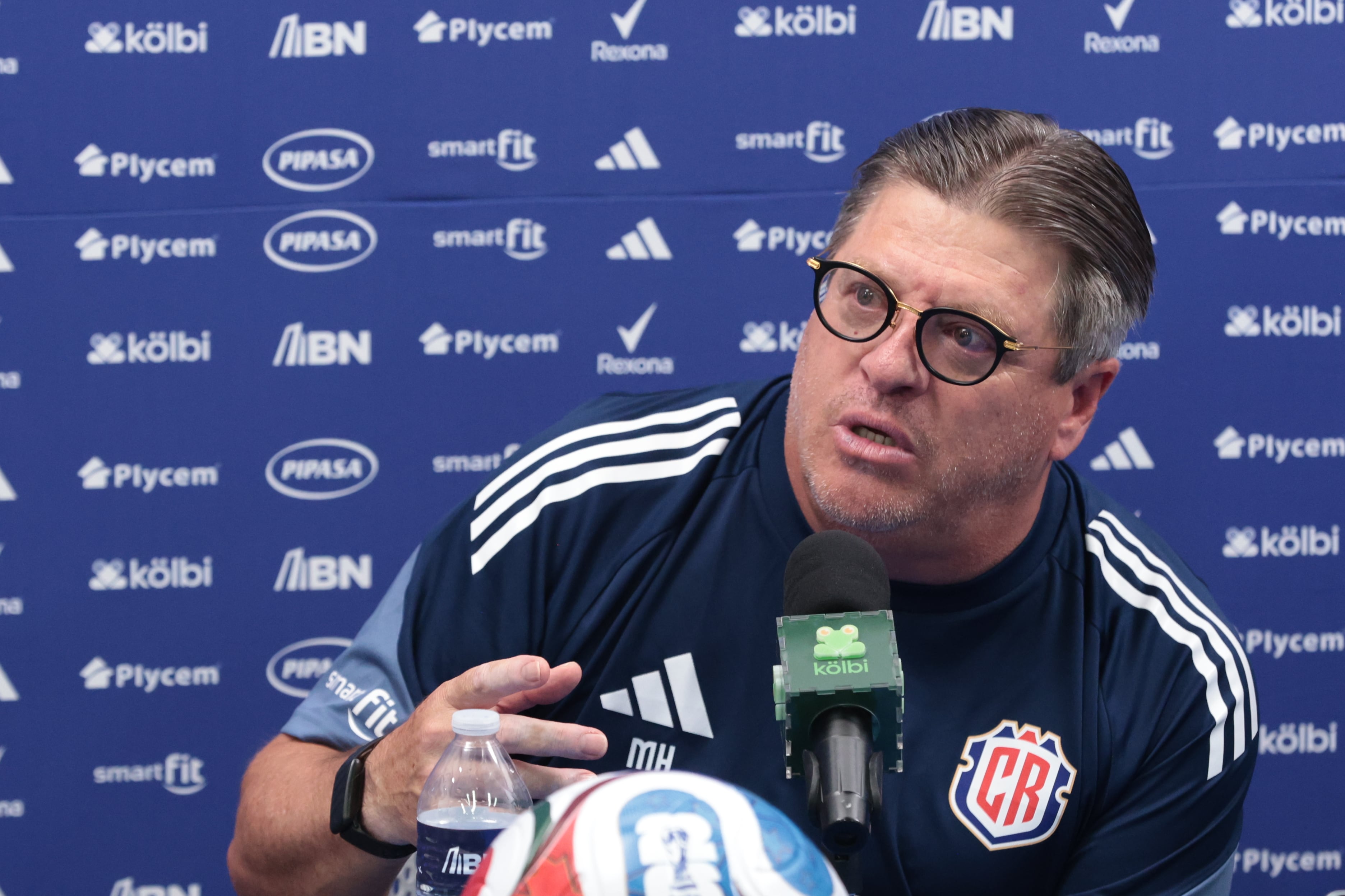 Conferencia de prensa Miguel “Piojo” Herrera