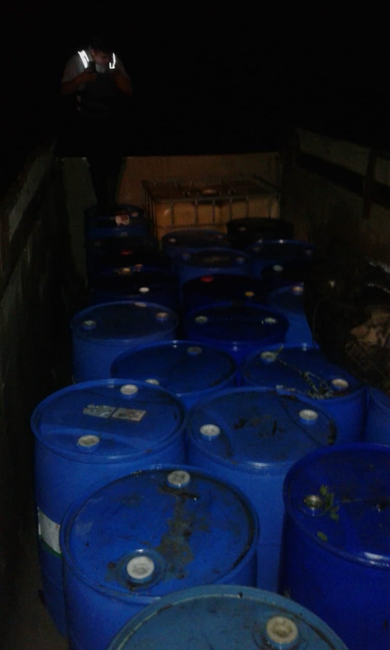 OIJ halla toma ilegal de combustible en Siquirres y detiene a un sospechoso. Foto OIJ.