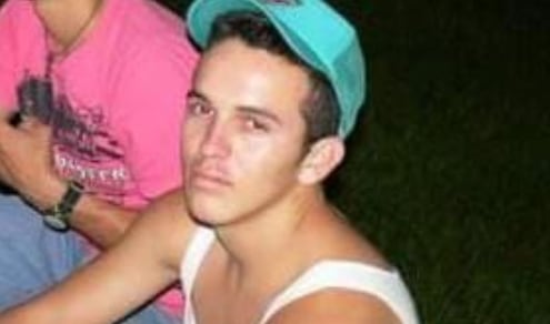 Erick Valdelomar, joven asesinado en Venecia de San Carlos. Foto Facebook.