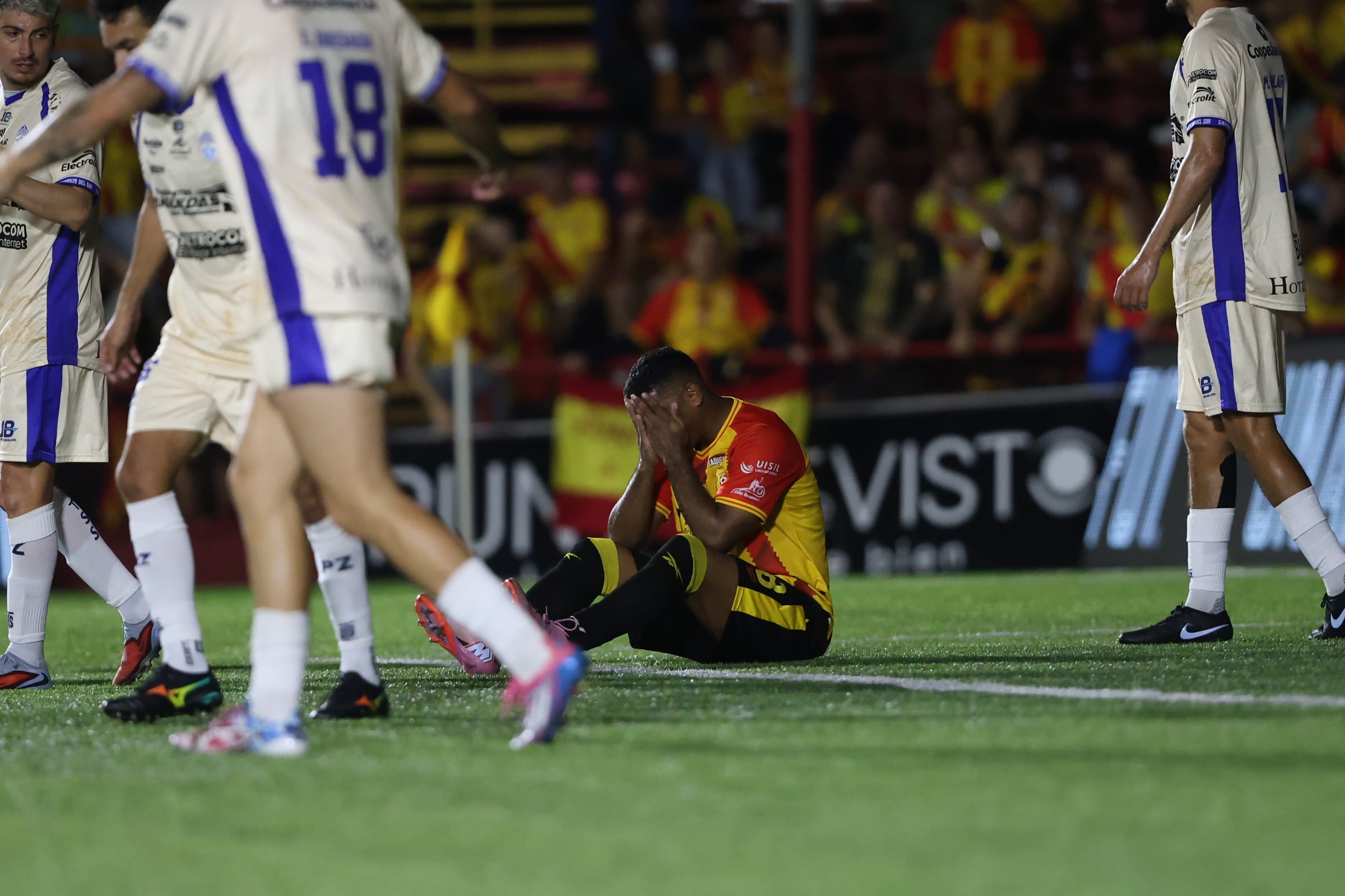 05/09/2026/ Juego entre Club Sport Herediano vs Municipal Pérez Zeledón por la jornada siete del torneo apertura de la Liga Promerica en el estadio Carlos Alvarado / foto John Durán