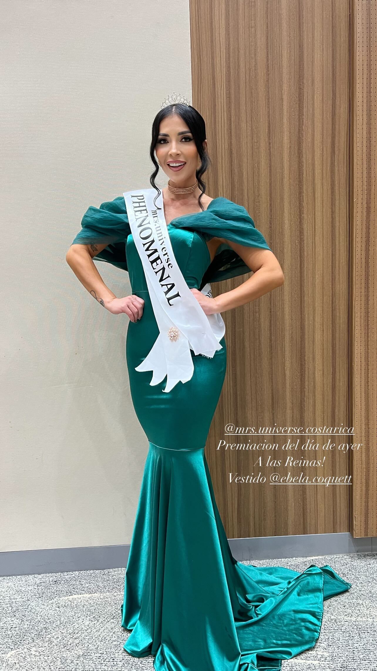 Fabiola Mora, hermana de Melissa Mora, representó al país en el Mrs. Universe 2024.