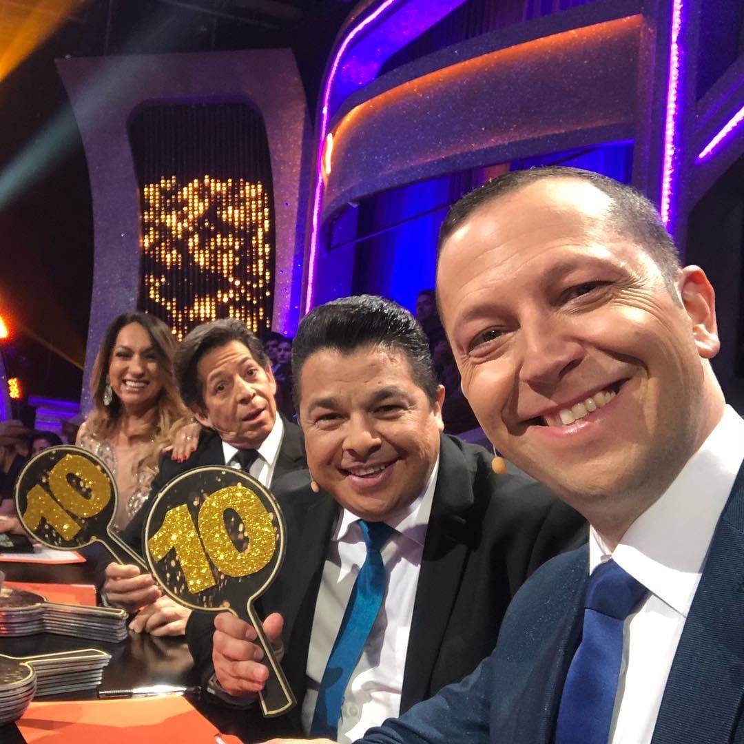 Bailarín español Isaac Rovira, juez de Mira quién baila 2024 de Teletica