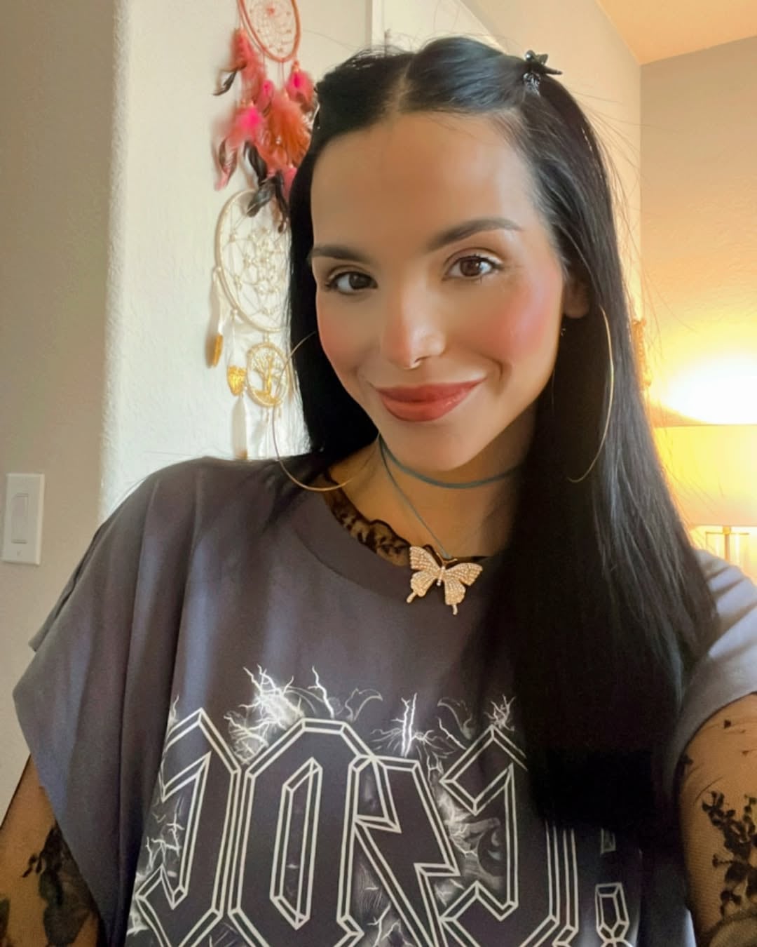 Coco Roper luce radiante tras dos meses sin estar internada de emergencia