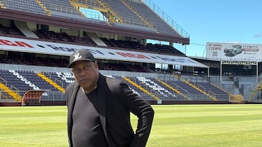 Hernán Medford preocupado e incómodo con Ronald González por candidato a dirigir a Costa Rica