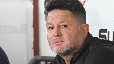 Toma de televisión mostró a Jafet Soto ofuscado y chiva, mientras hacía algo polémico en Santa Ana