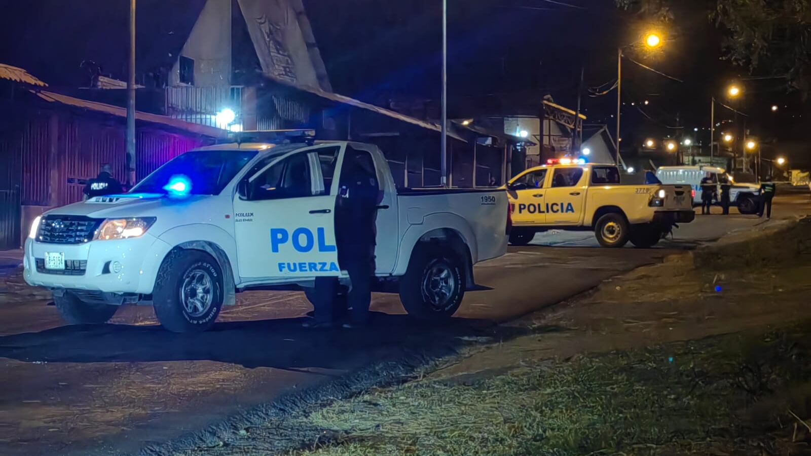 En La Facio de Ipis de Goicoechea un hombre resultó baleado en la cabeza, la agresión fue reportada a las 9:58 p.m. Foto: Cortesía para La Teja