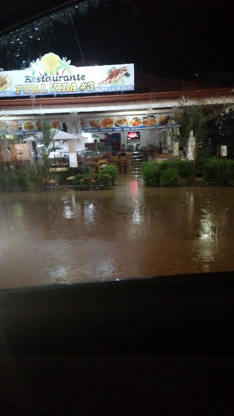 Lluvias del lunes causaron 105 incidentes en 30 cantones. Foto