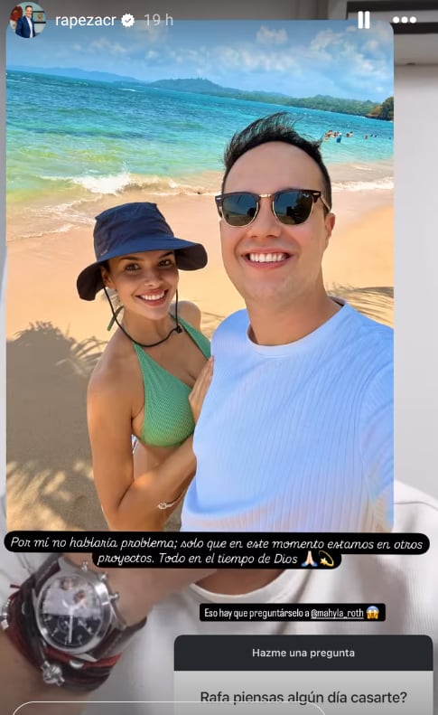 Rafa Pérez, presentador de Giros, junto a su novia