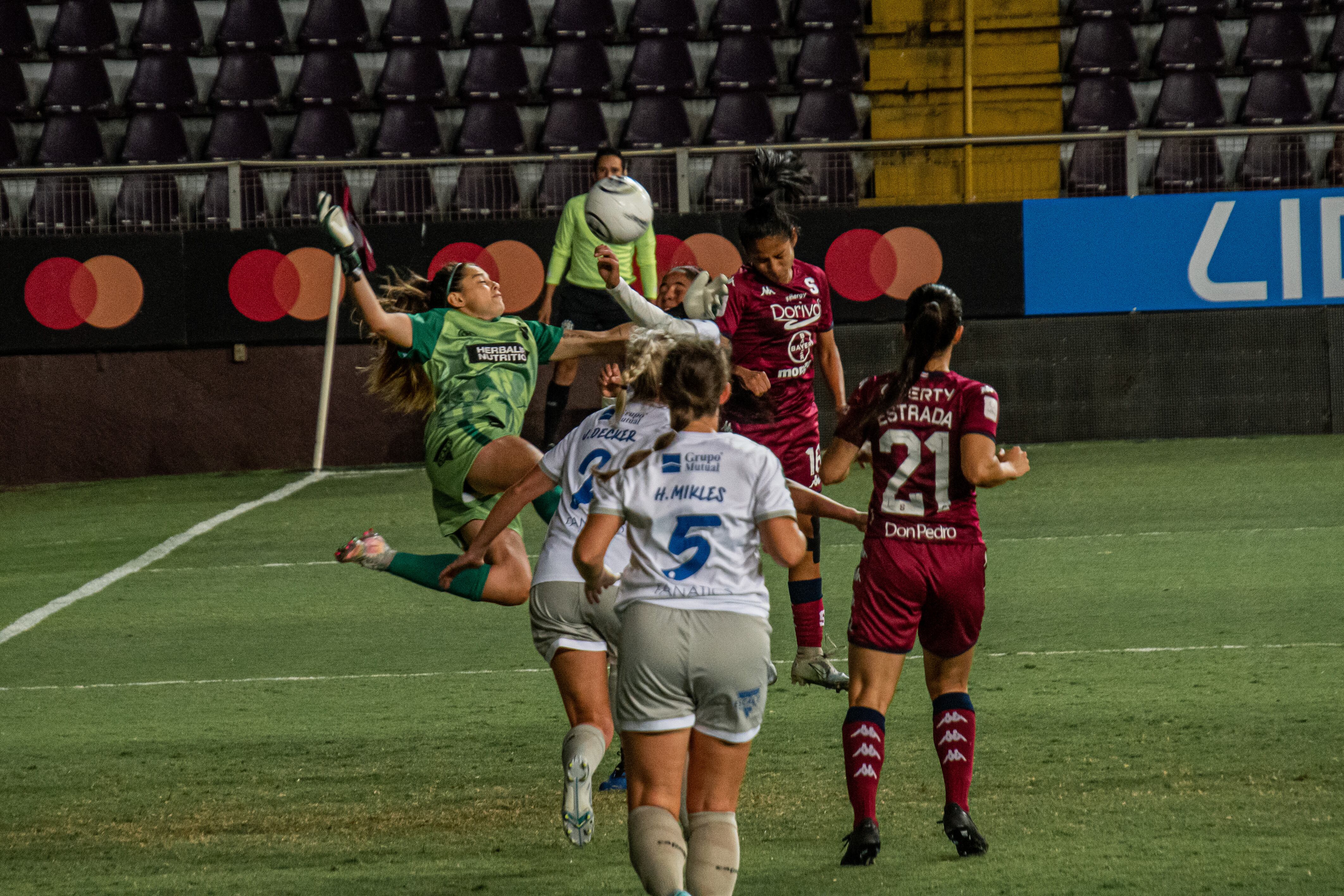 Saprissa 3-0 Dimas Escazú. Prensa SAP.