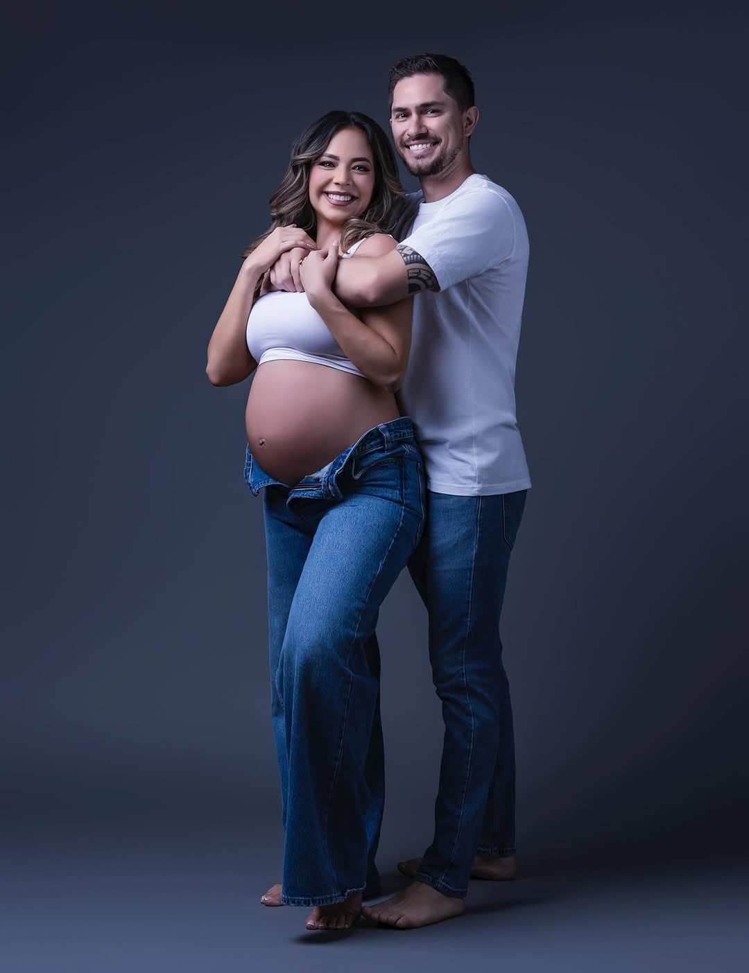 Janeth García y su pareja Ricardo Quesada, padre de su hija Elena.