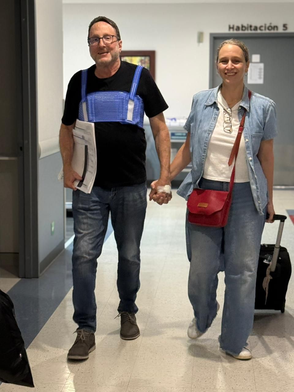 Eli Feinzaig candidato presidencial de Costa Rica por el Partido Liberal Progresista recibió una grata noticia a una semana del fatal accidente en el que murió su asesora Ericka Benavides, de 56 años en Palmares. Foto: PLP