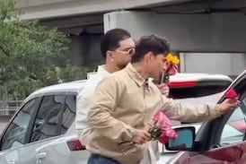 Maluma y Ryan Castro se vuelven virales tras curiosa escena en un semáforo