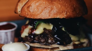 Conocido local gastronómico de San Pedro sorprende a sus clientes al anunciar su cierre