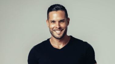 Carlos Villanueva: el tico que sacudió el modelaje masculino en el país