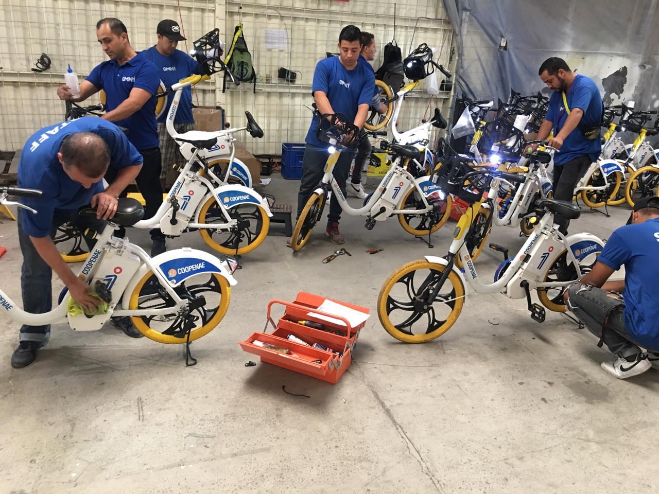 Las bicicletas de alquiler de la empresa Omni comenzaron a recorrer las calles josefinas el 22 de octubre del 2019