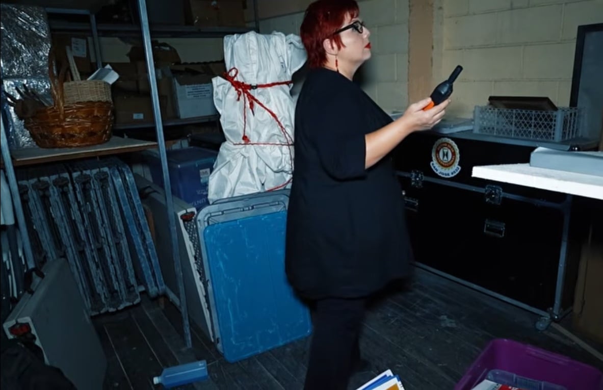 El edificio del Club Activo 20-30, organización encargada de la Teletón en Costa Rica, en Cristo Rey de San José, se convirtió en el escenario de una investigación paranormal