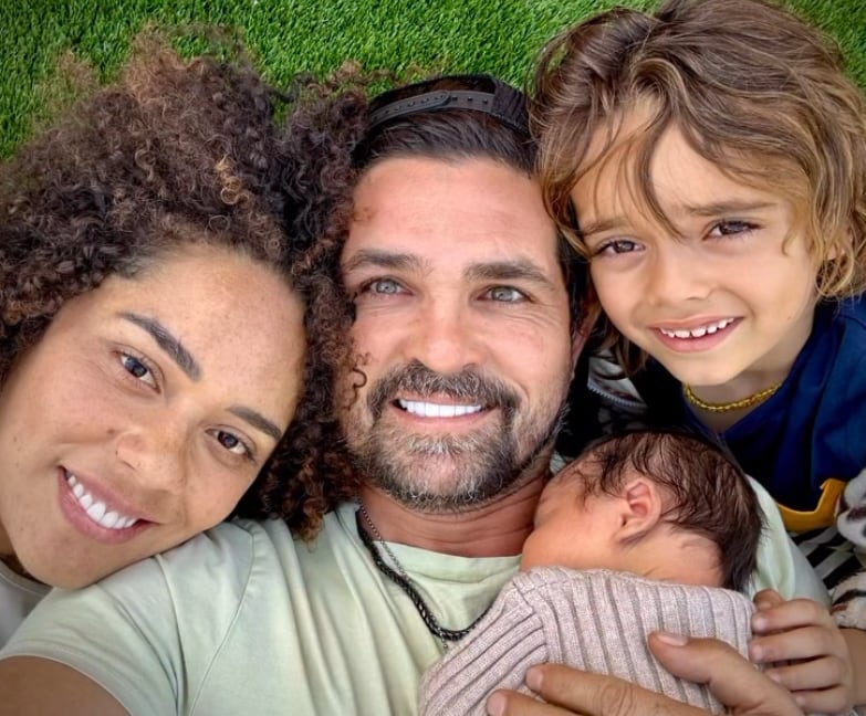 Brenda Kellerman y el actor Ferdinando Valencia anunciaron el nacimiento de su hijo Saulo.