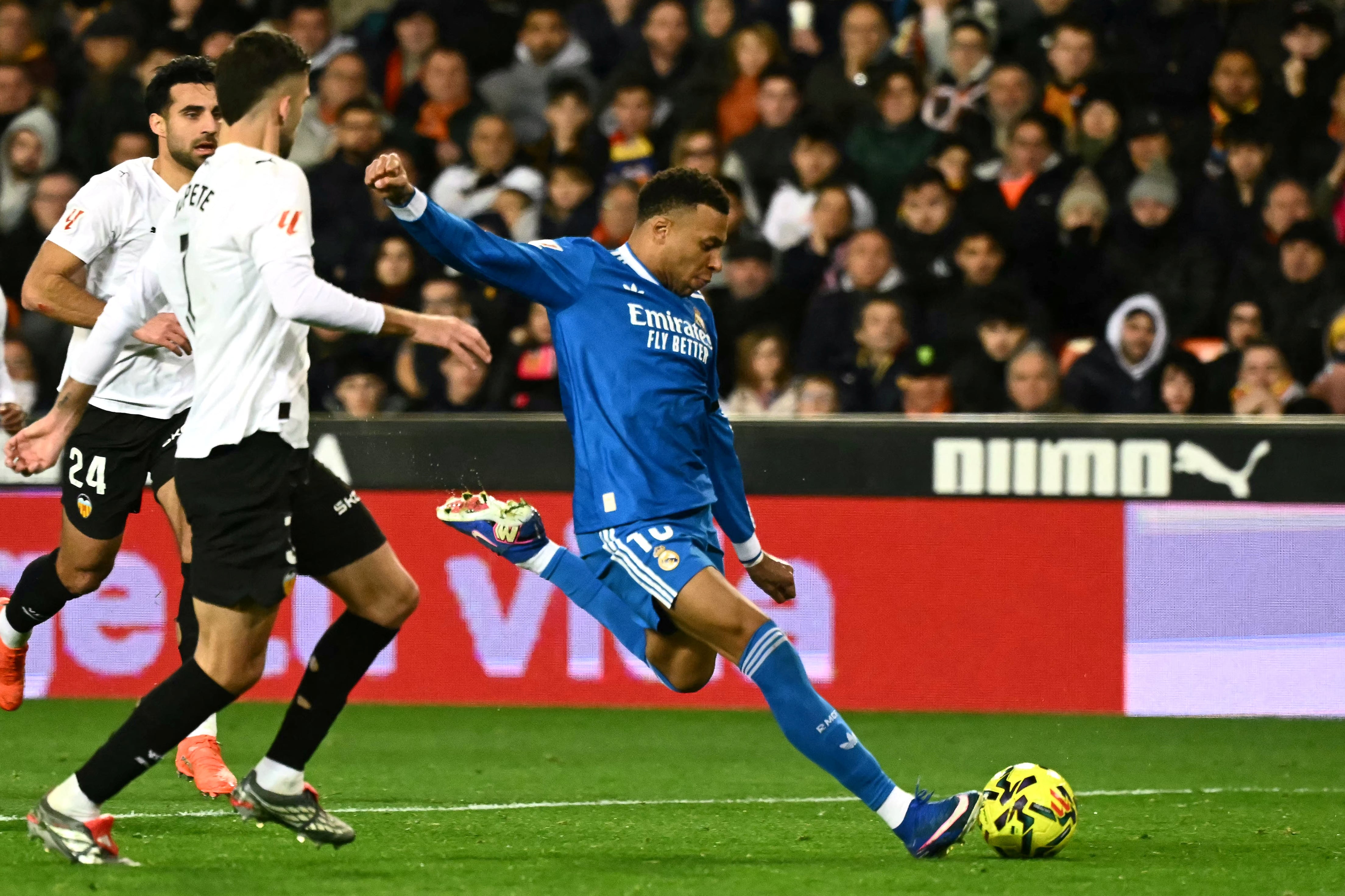 Kylian Mbappé se hizo presente de nuevo en la red durante el partido entre el Real Madrid y el Valencia por la Liga Española.