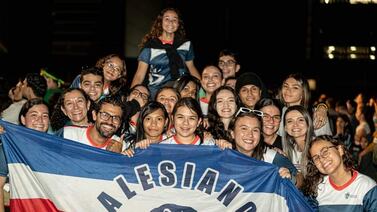 Juventud costarricense le dedicó tiempo a Jesús en el Estadio Nacional