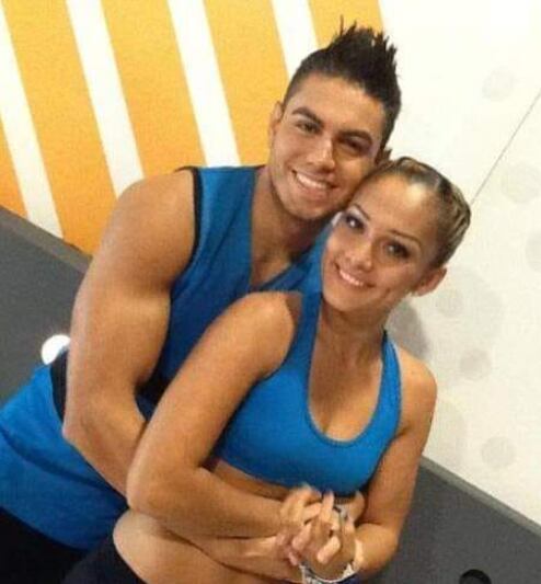 Loretta Quintana y Carlos Andrés "Coto" Hernández del programa Combate de Repretel.