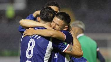 Así responden en Cartaginés a la vagoneta de presión que les tiran por por la posible clasificación de Alajuelense