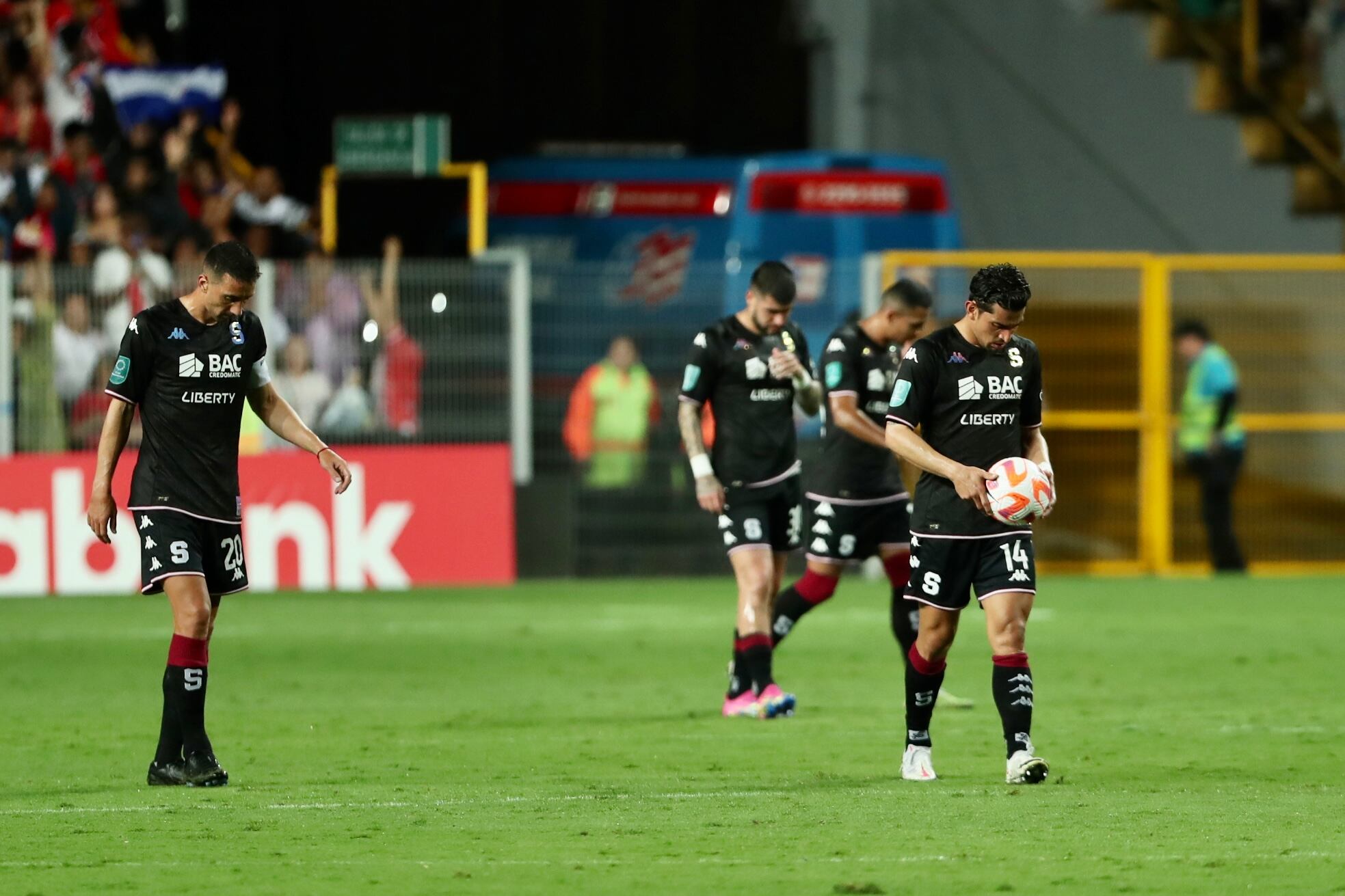 04/10/2023, San José, Tibas, Estadio Ricardo Saprissa, partido de vuelta de los cuartos de la Copa Centroamericana de fútbol entre el Deportivo Saprissa y el Real Estelí.