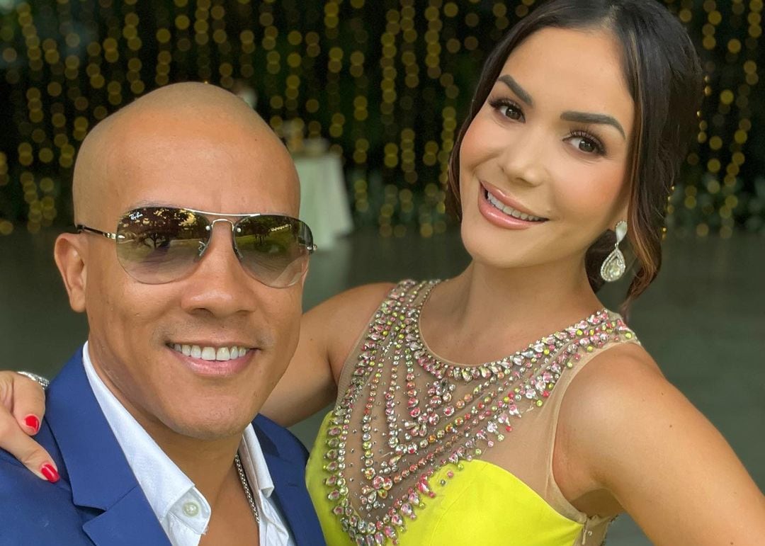 Modelos e influencer Greivin Morgan y su esposa Sheiris Montero.