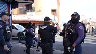Cuerpos policiales toman el centro de San José para intervenir cuarterías, este es el motivo