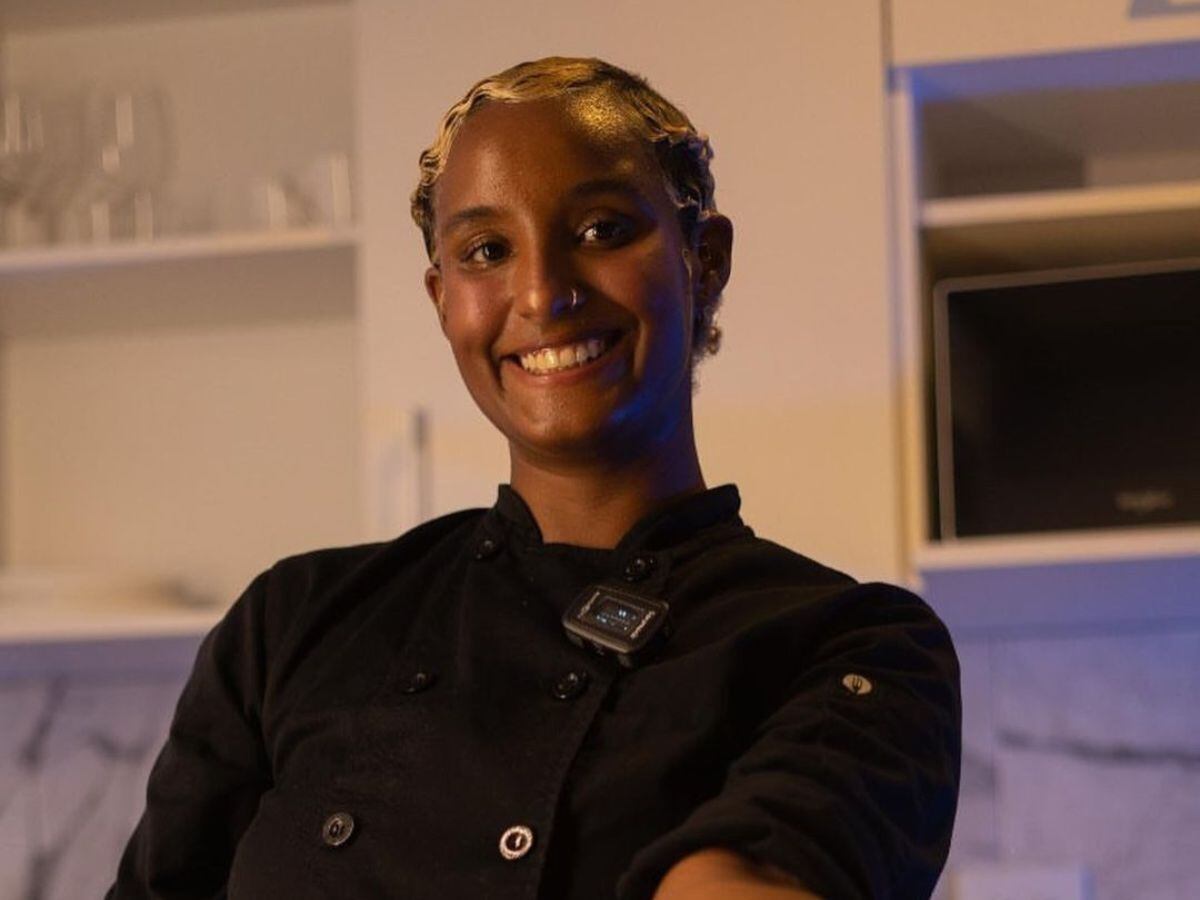 Abril Padilla tiene una receta muy especial para su hamburguesa. Foto tomada de redes sociales.