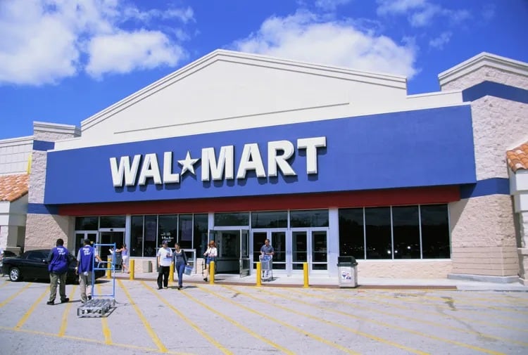 Cuatro muertos y 19 hospitalizados: alimentos contaminados con listeria vendidos en Walmart y Trader Joe’s