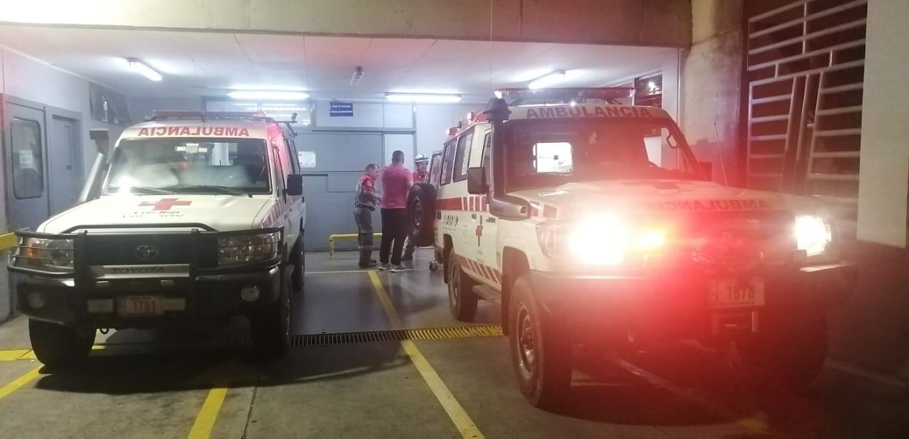 El incidente tuvo lugar 200 metros al norte de la iglesia de Santiago, Paraíso, Cartago, alrededor de las 9 p. m. del jueves