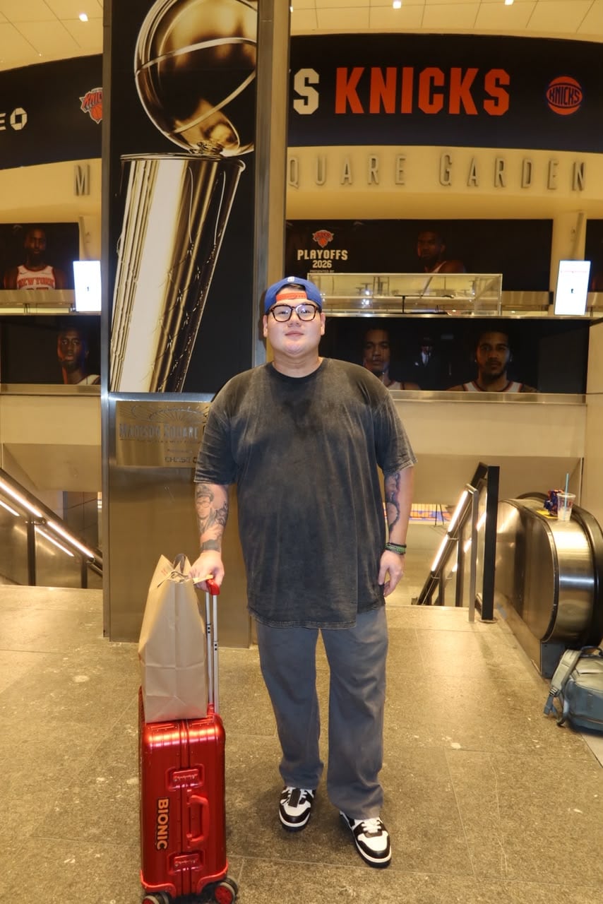 Rubén Alfaro es aficionado a los Knicks desde que tenía 13 años.